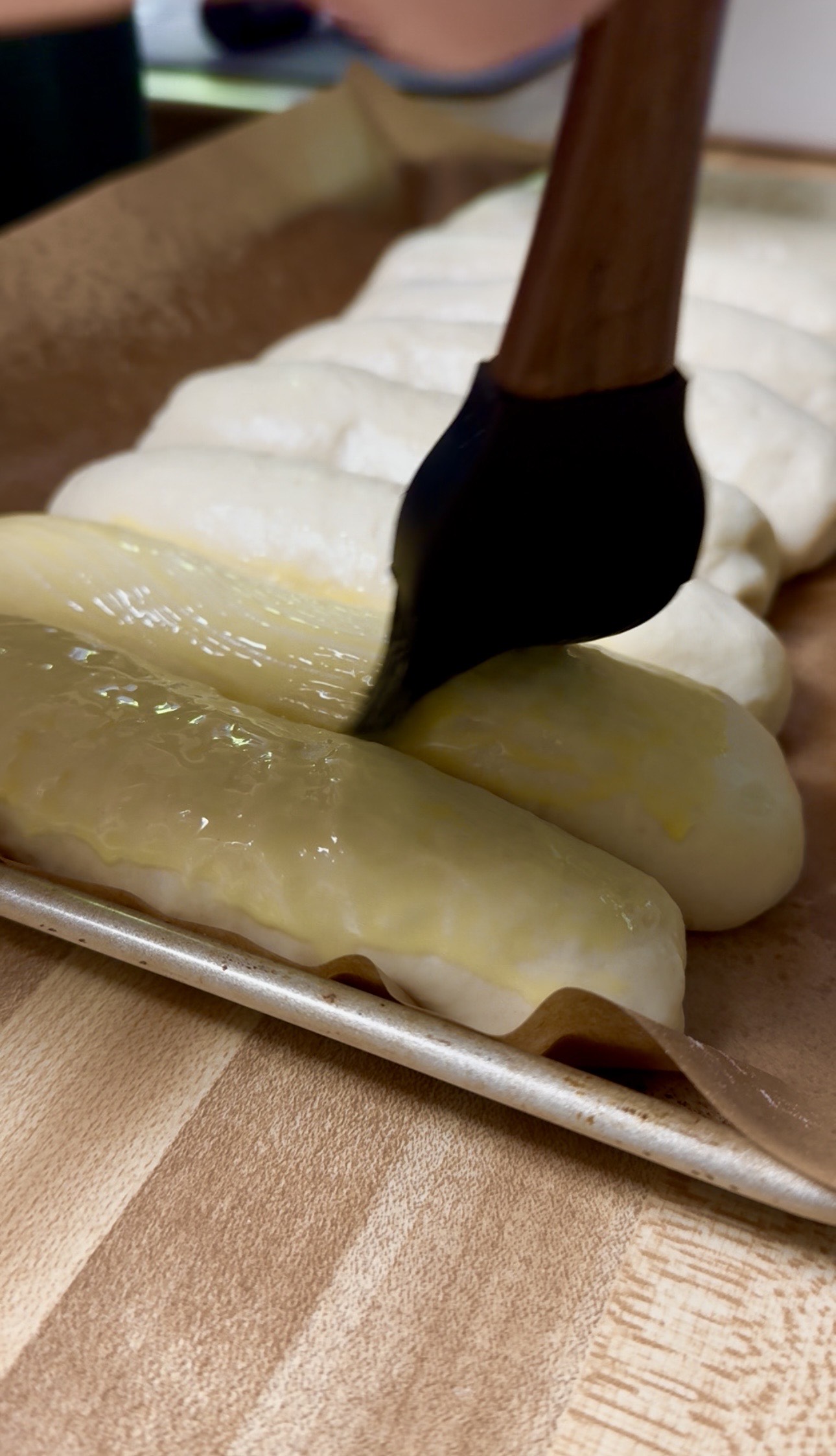 Egg wash on hot dog buns